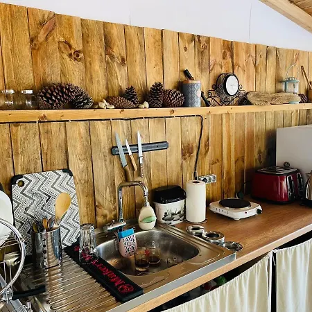 Campsite караваната на стела